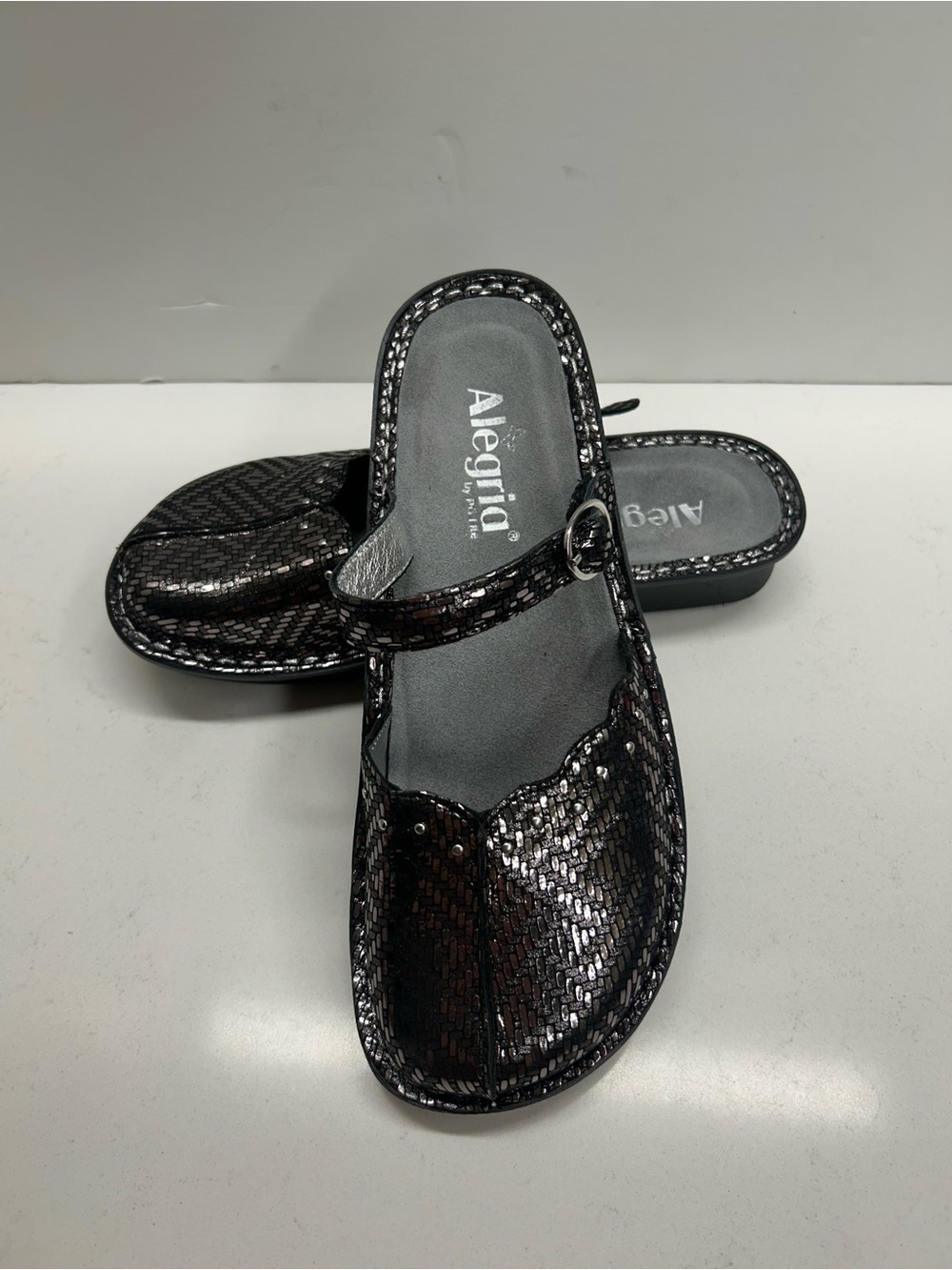 Alegria Women’s Black Slip-On Clog with Adjustable Strap Size 38